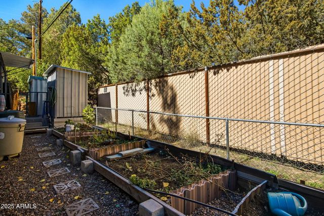 3490 BLACK BEAR Run, Overgaard, AZ 85933