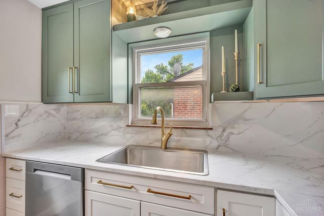 3115 Pershing Court, Cincinnati, OH 45211
