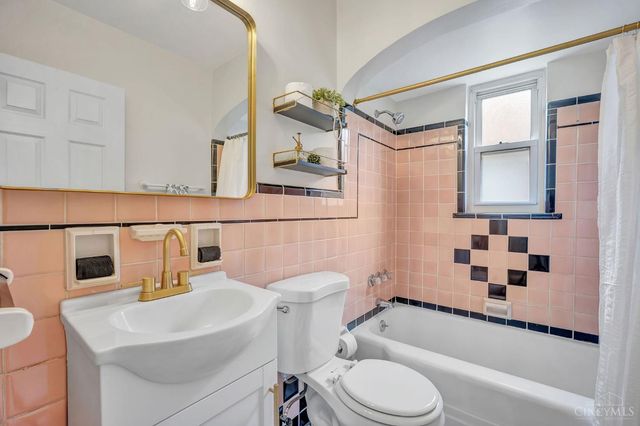 3115 Pershing Court, Cincinnati, OH 45211