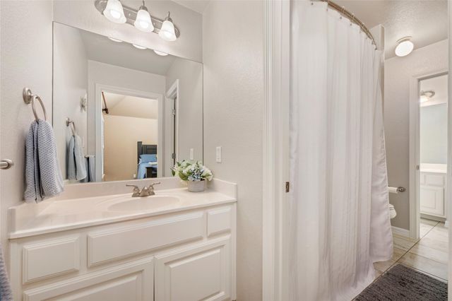 571 Aspen DR, Austin, TX 78737