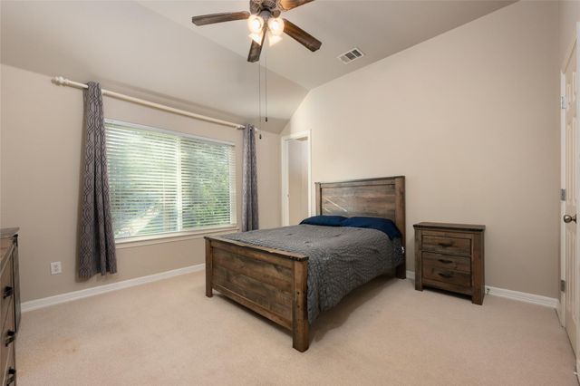 571 Aspen DR, Austin, TX 78737