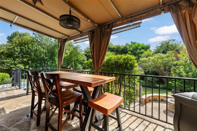 571 Aspen DR, Austin, TX 78737