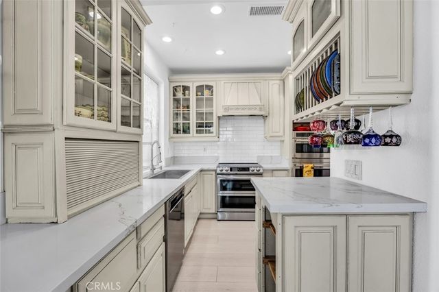 9497 Compass Point S, San Diego, CA 92126