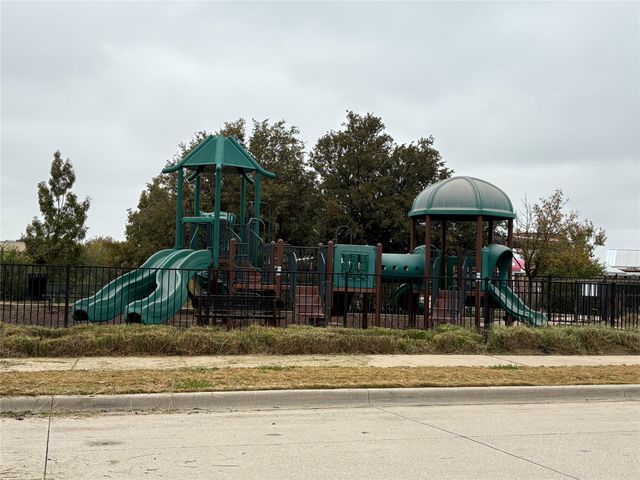 3308 Count Drive, Fort Worth, TX 76244