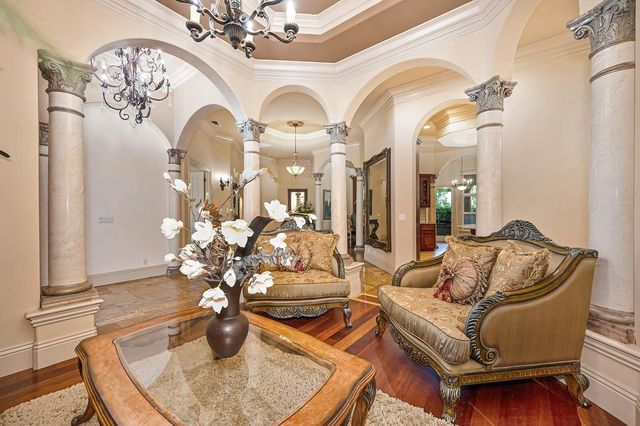 3430 Nadine St, Carmichael, CA 95608