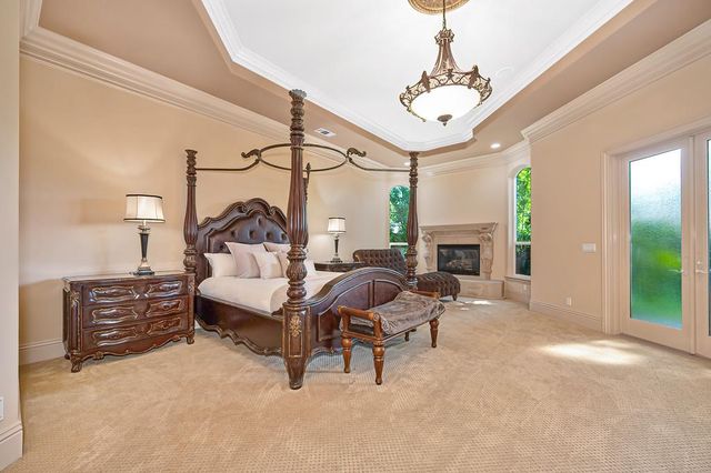 3430 Nadine St, Carmichael, CA 95608