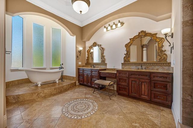 3430 Nadine St, Carmichael, CA 95608