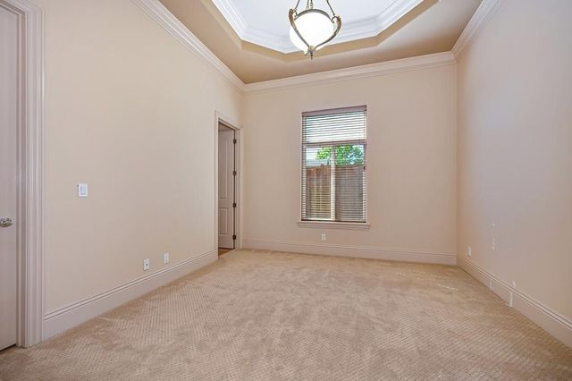 3430 Nadine St, Carmichael, CA 95608