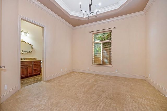 3430 Nadine St, Carmichael, CA 95608