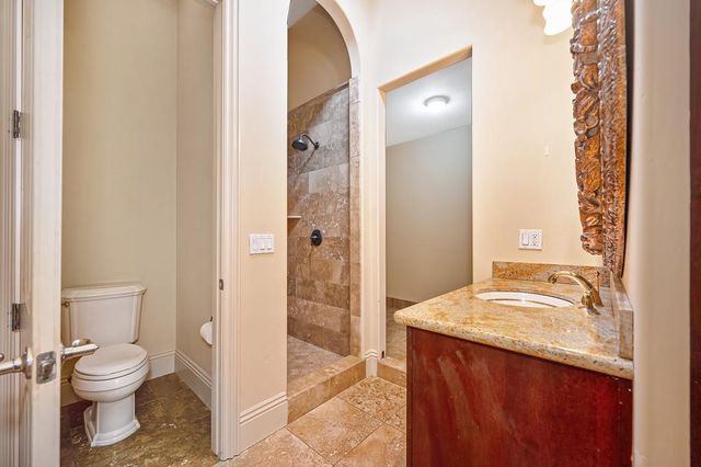 3430 Nadine St, Carmichael, CA 95608