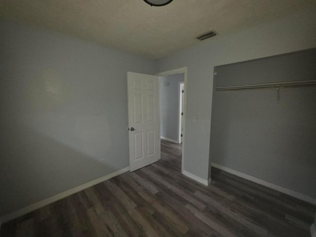 5006 Sanibel Avenue, Fort Pierce, FL 34951