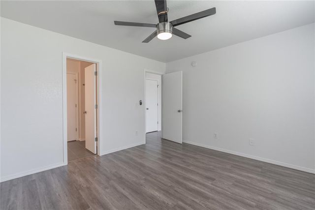 2404 Hunting Horse Trail, Norman, OK 73071