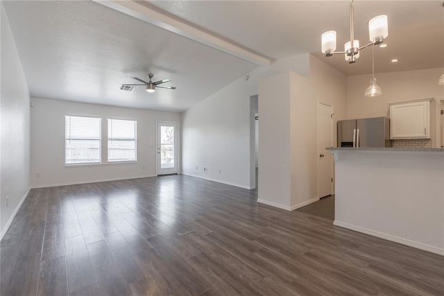 2404 Hunting Horse Trail, Norman, OK 73071