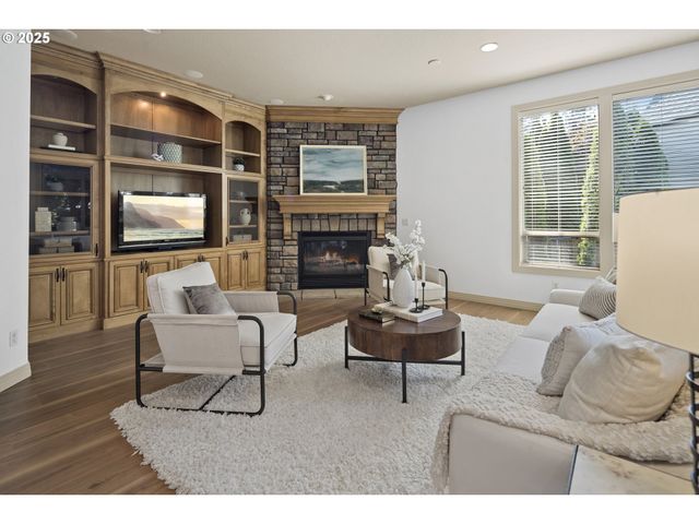 1006 Se 199TH Pl, Camas, WA 98607