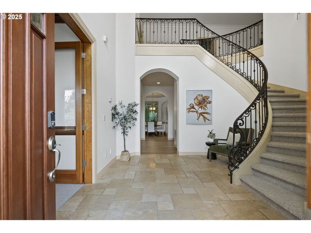 1006 Se 199TH Pl, Camas, WA 98607