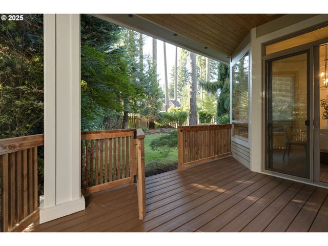 1006 Se 199TH Pl, Camas, WA 98607