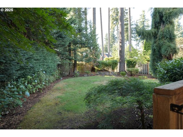1006 Se 199TH Pl, Camas, WA 98607