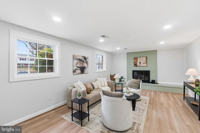 14109 BAUER DR, Rockville, MD 20853