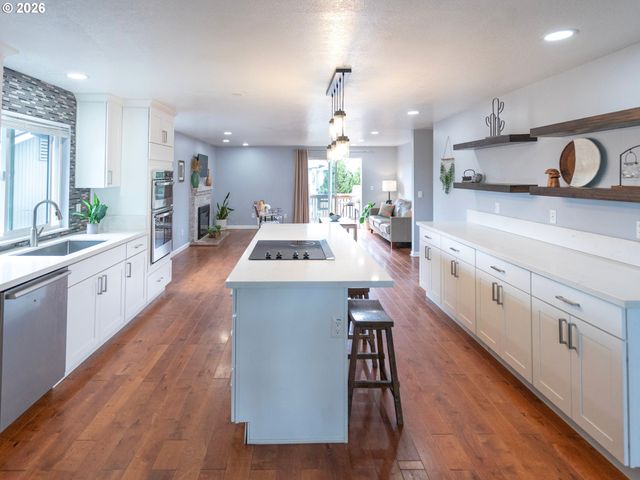 7415 Sw 162ND Pl, Beaverton, OR 97007