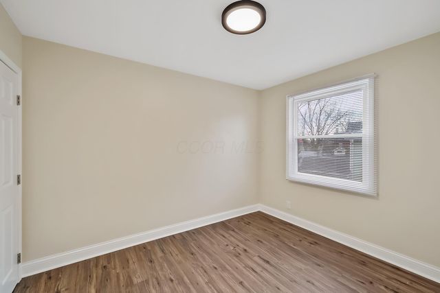 109 E Arcadia Avenue, Columbus, OH 43202