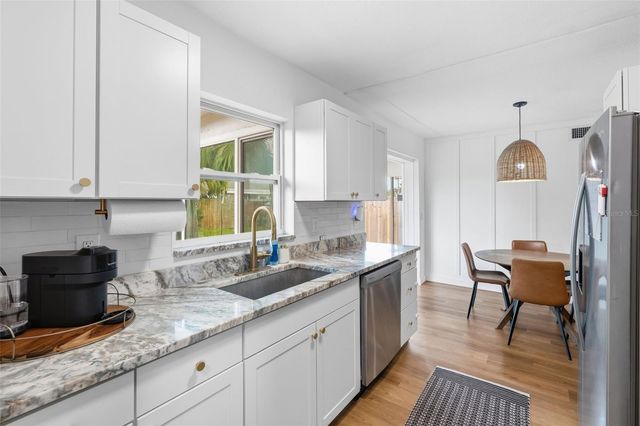 9851 52ND STREET N, Pinellas Park, FL 33782