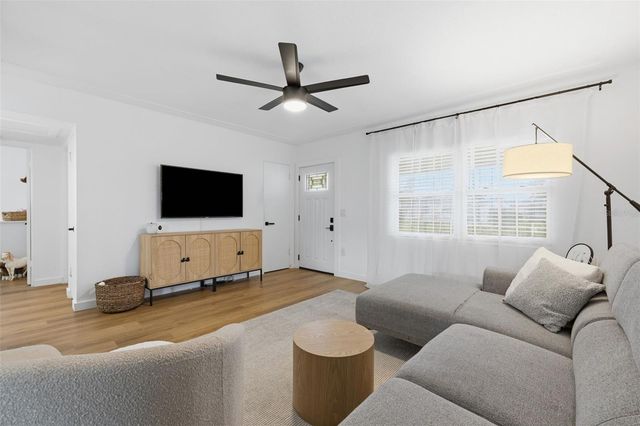 9851 52ND STREET N, Pinellas Park, FL 33782