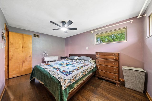 30 Clay Pike, North Huntingdon, PA 15642