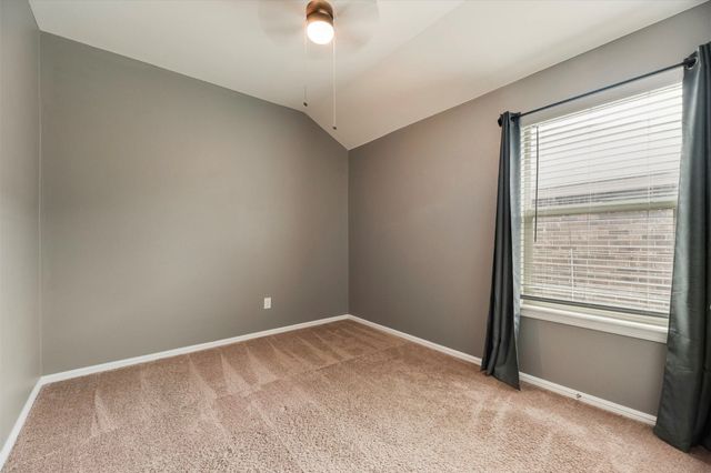 925 Walls Boulevard, Crowley, TX 76036