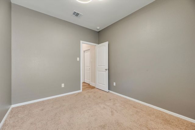 925 Walls Boulevard, Crowley, TX 76036