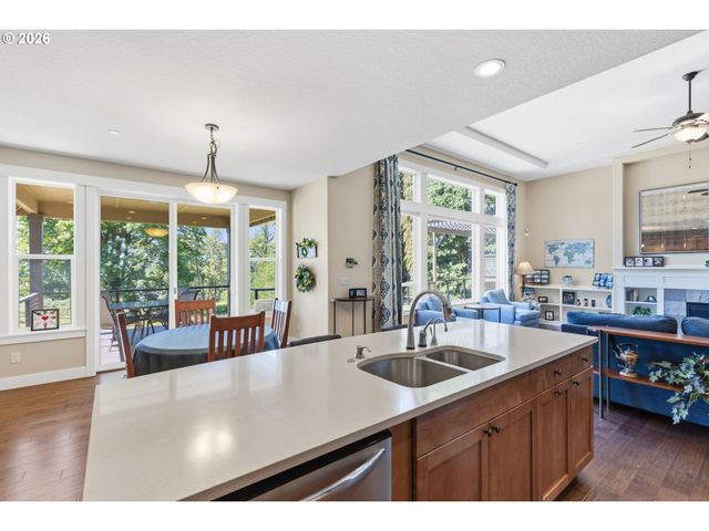4197 REED St, West Linn, OR 97068