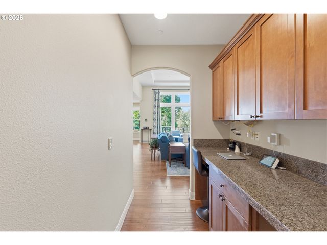 4197 REED St, West Linn, OR 97068