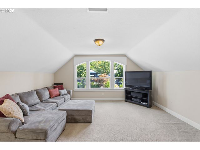 4197 REED St, West Linn, OR 97068