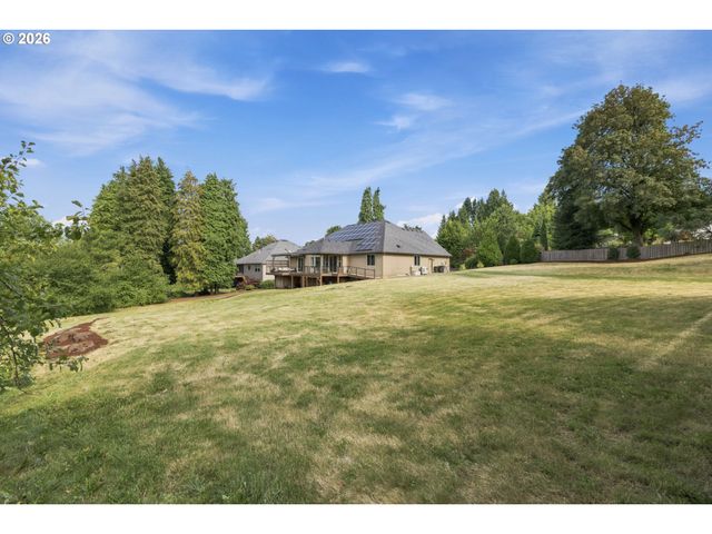 4197 REED St, West Linn, OR 97068