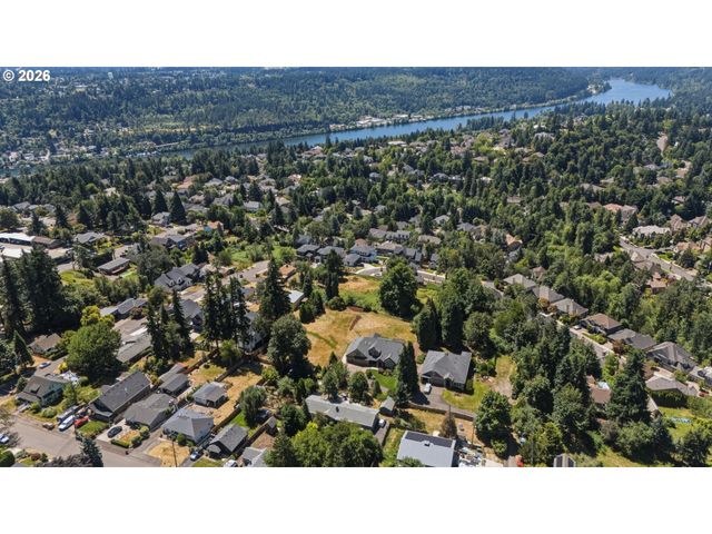 4197 REED St, West Linn, OR 97068