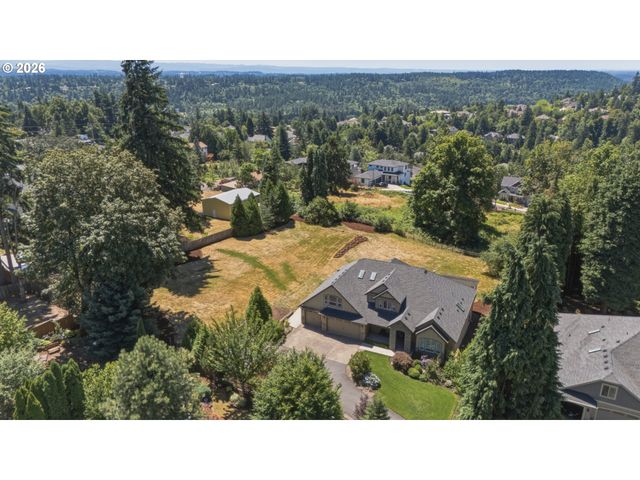 4197 REED St, West Linn, OR 97068