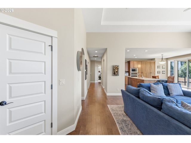 4197 REED St, West Linn, OR 97068