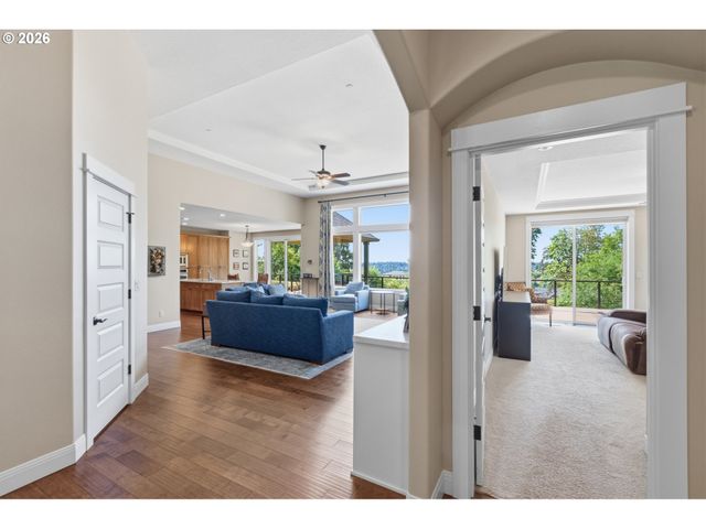 4197 REED St, West Linn, OR 97068