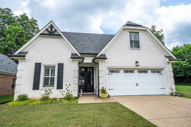 20 GREYSON CV, Oakland, TN 38060