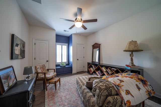 20 GREYSON CV, Oakland, TN 38060