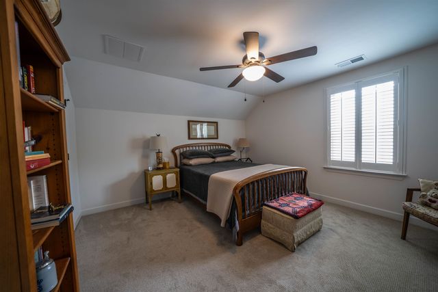 20 GREYSON CV, Oakland, TN 38060