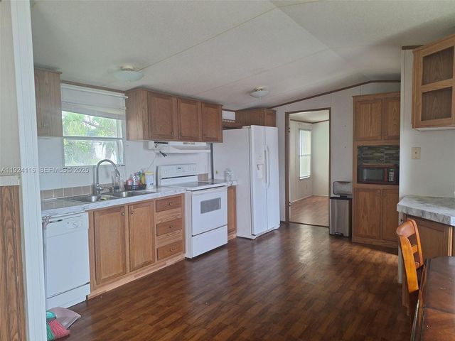 35303 SW 180th Ave 399, Homestead, FL 33034