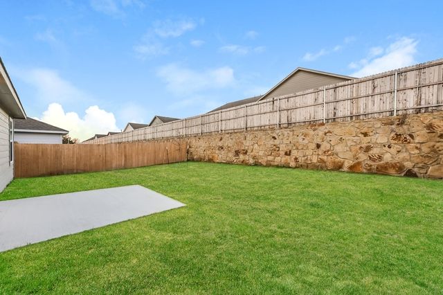 2748 Mistwood Drive, Fort Worth, TX 76108