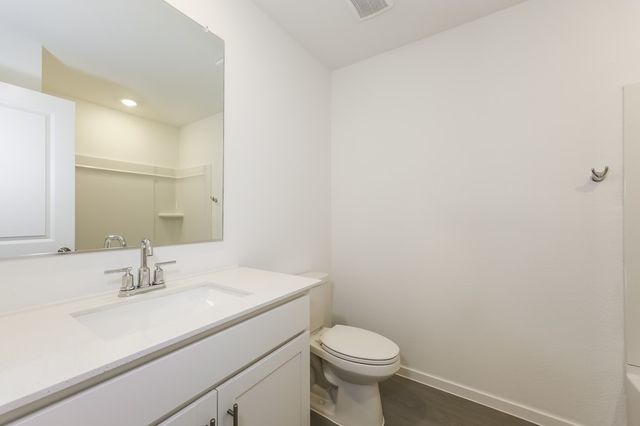 2748 Mistwood Drive, Fort Worth, TX 76108