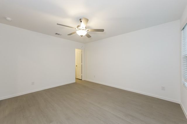 2748 Mistwood Drive, Fort Worth, TX 76108