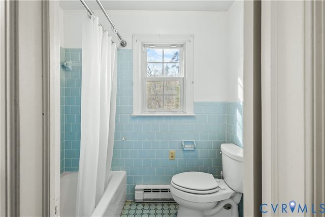 66 Georgia Ave., Warsaw, VA 22572