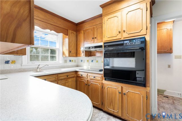 66 Georgia Ave., Warsaw, VA 22572