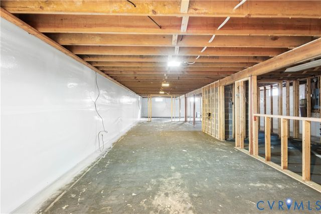 66 Georgia Ave., Warsaw, VA 22572