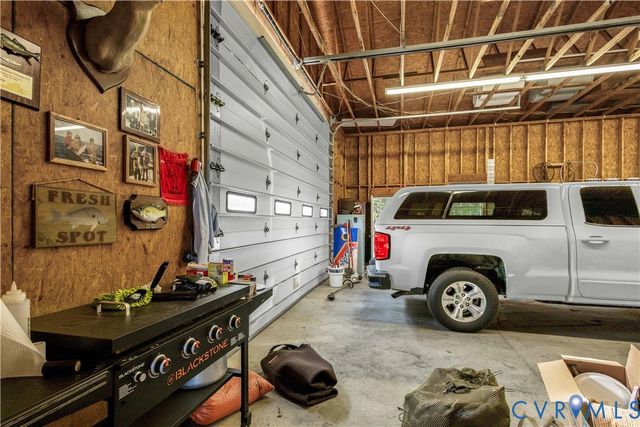 66 Georgia Ave., Warsaw, VA 22572