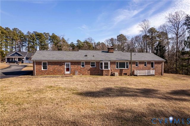 66 Georgia Ave., Warsaw, VA 22572