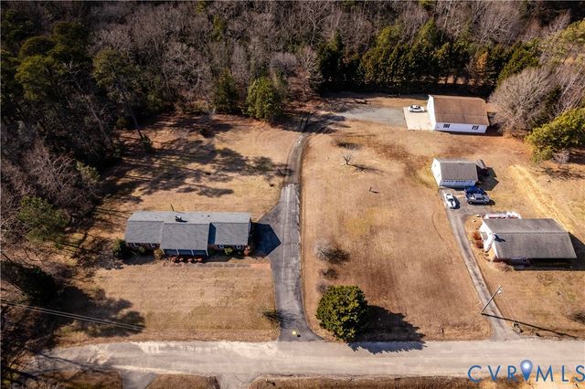 66 Georgia Ave., Warsaw, VA 22572